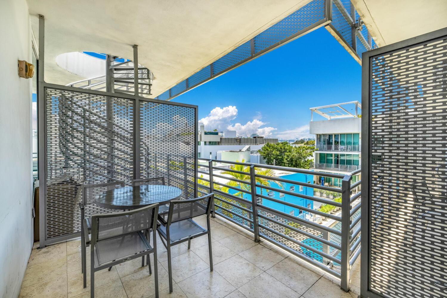 Suites Ocean Drive Hotel Miami Beach Exterior photo